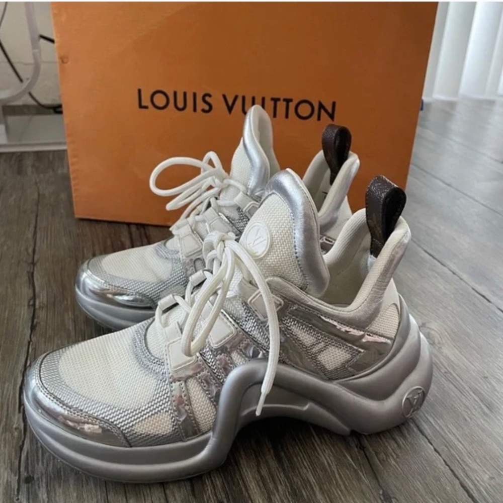 Louis Vuitton Silver/White Mesh and Leather Archlight Sneakers Size 39 - Picture 1 of 11